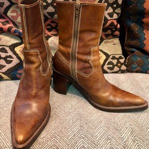 Steve Madden El Paso vintage distressed boots